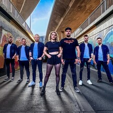 Lollsrock mit bäckside / Foto: © Künstler Lollsrock mit bäckside