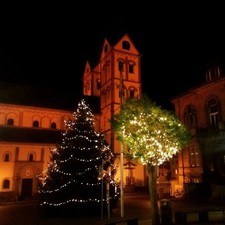 Lichterglanz und Gl�hwein